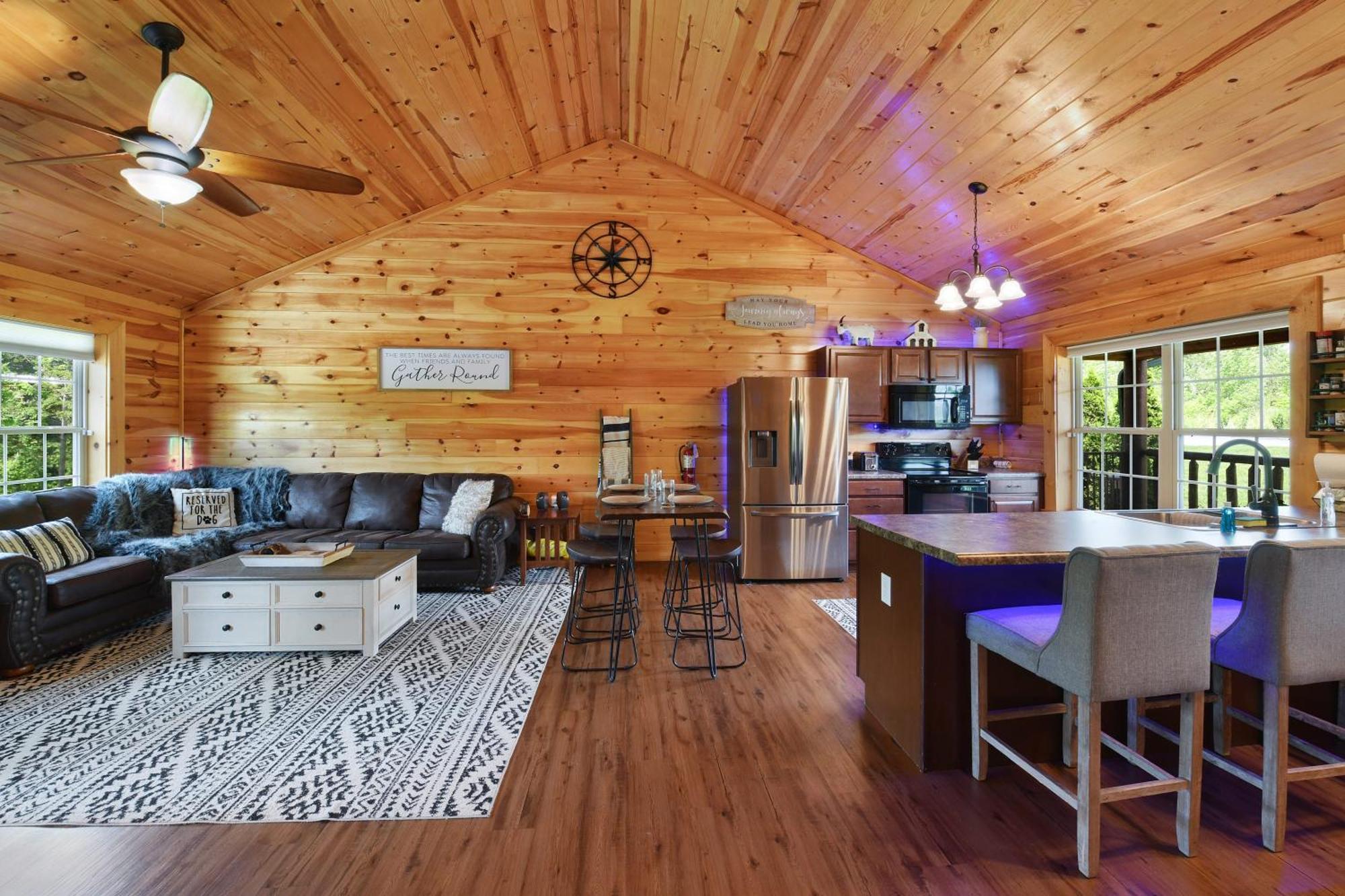 Enchanted Forest Cabin And Teepee! Lights & Laser Show! Private Hot Tub! Unique Stay! Sevierville Ngoại thất bức ảnh